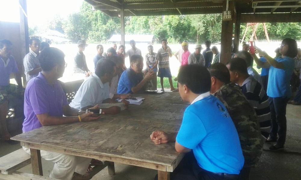 การลงพื้นที่ช่วยเหลือเกษตรกรเรื่องการบริหารจัดการน้ำ