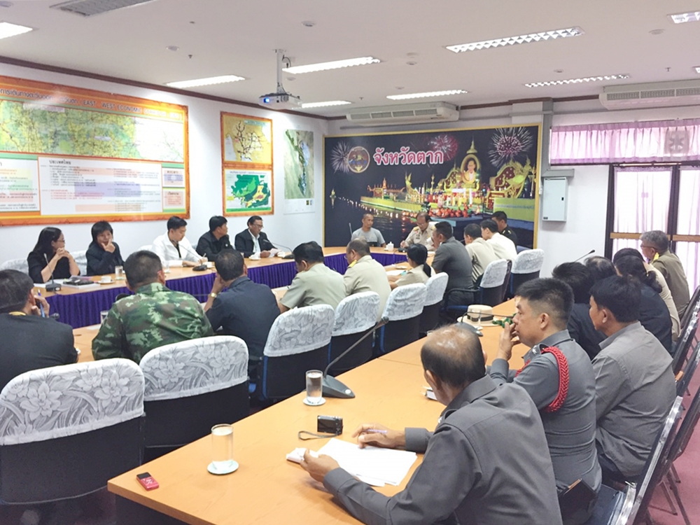 การประชุมการแก้ไขปัญหาความเดือดร้อนของชาวสวนลำไย ในพื้นที่ อำเภอวังเจ้า อำเภอเมือง และอำเภอสามเงา