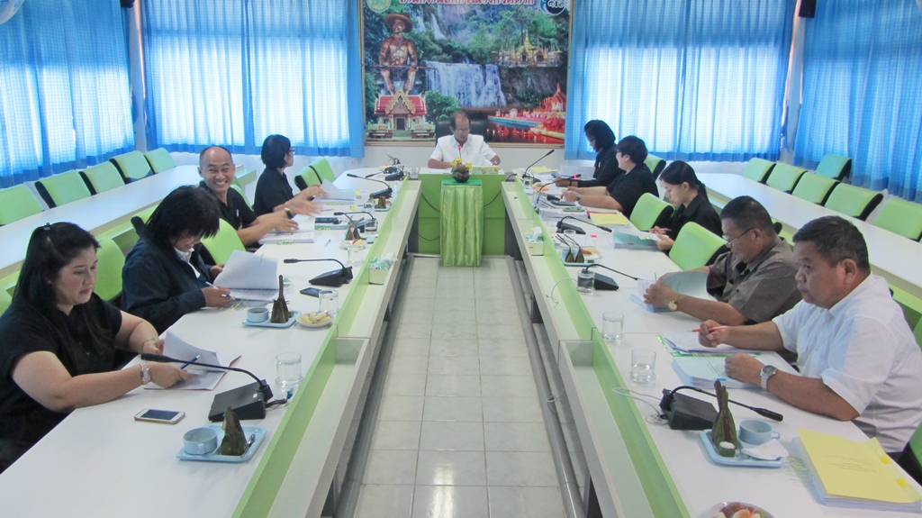 การประชุมคณะอนุกรรมการพิจารณาเงินกู้กองทุนพัฒนาสหกรณ์ จังหวัดตาก ครั้งที่ 3/2560