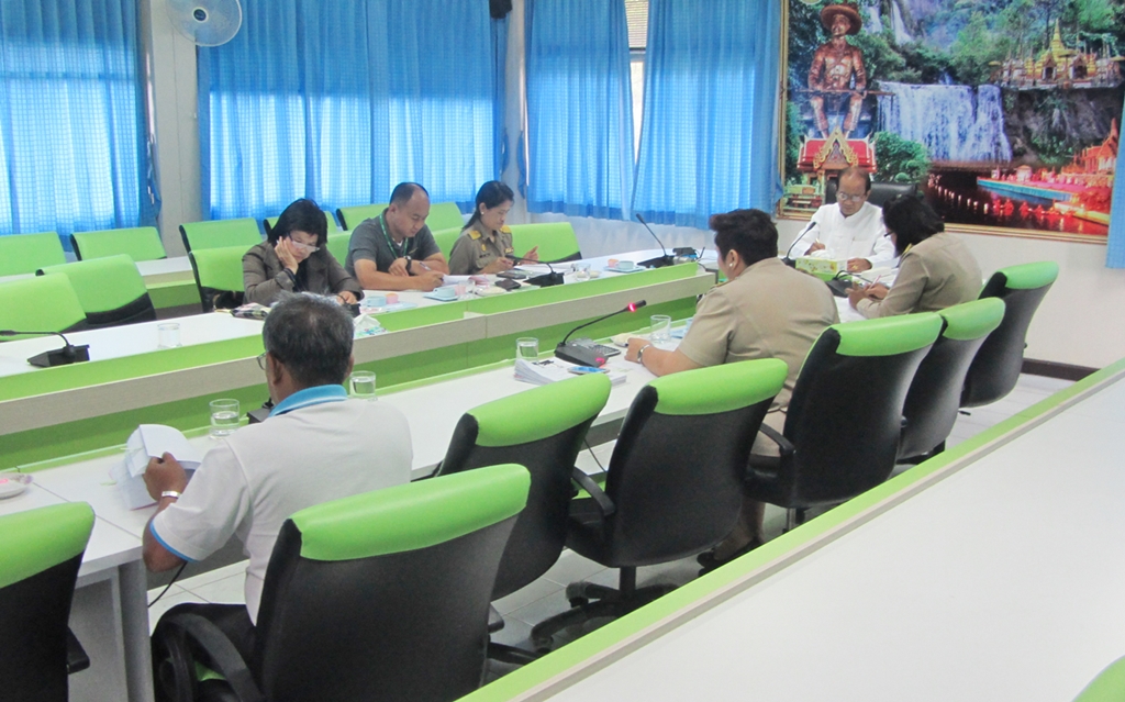 การประชุมคณะอนุกรรมการพิจารณาเงินกู้กองทุนพัฒนาสหกรณ์ จังหวัดตาก ครั้งที่ 4/2560