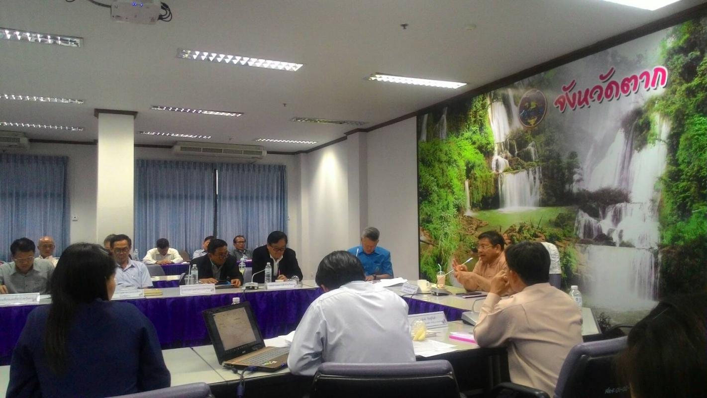 การจัดทำข้อเสนอพัฒนาเศรษฐกิจและสังคมภาคเหนือ เสนอต่อคณะรัฐมตรีในการประชุมนอกสถานที่และลงพื้นที่ตรวจราชการ ระหว่างวันที่ 25 - 26 ธ.ค. 60