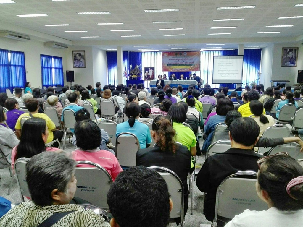 ออกหน่วยให้บริการประชาชนในโครงการ 