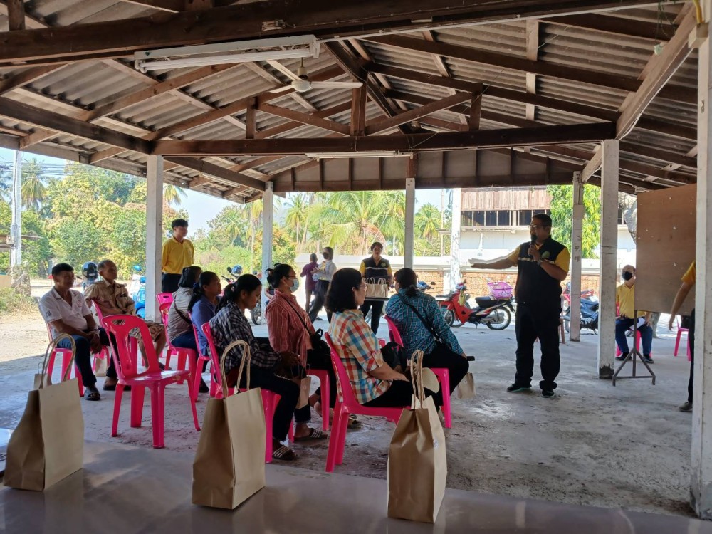 การประชุมเพื่อจัดทำแผนพัฒนาการเกษตรระดับหมู่บ้าน ภายใต้โครงการขับเคลื่อนการเกษตรระดับหมู่บ้านสู่การผลิตสินค้าเกษตรมูลค่าสูง จังหวัดตาก ประจำปีงบประมาณ พ.ศ. 2568 (อำเภอเมืองตาก)