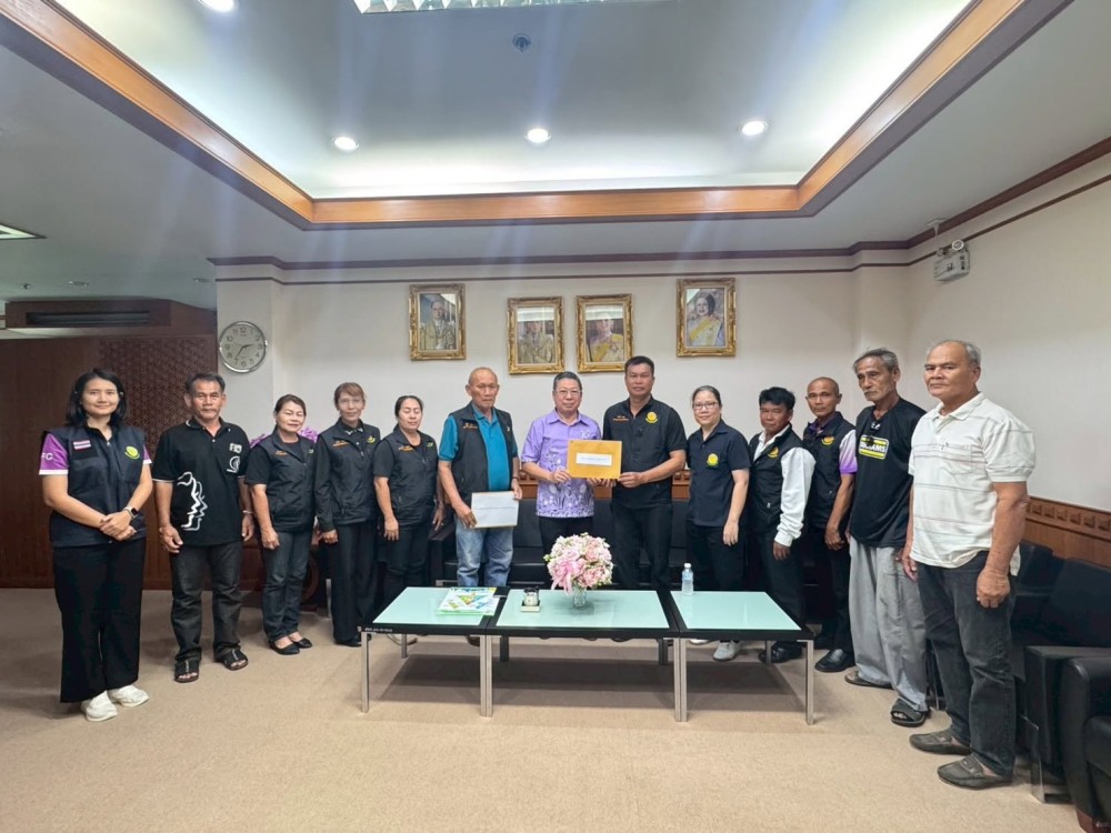 ประธานสภาเกษตรกรจังหวัดตาก นำสมาชิกสภาฯ เข้าพบหารือ สส.ธนัสถ์ เสนอเร่งพัฒนาแหล่งน้ำจังหวัดตาก